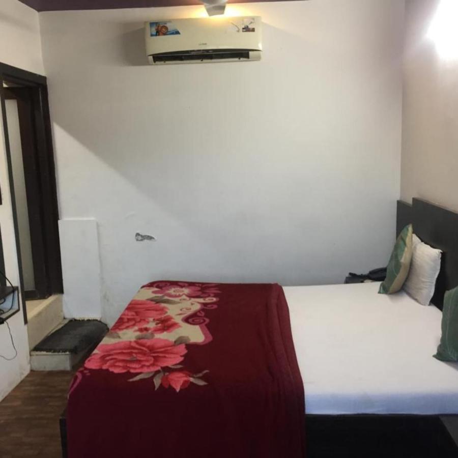 Hotel Long Stay Αχμπανταμπάντ Εξωτερικό φωτογραφία