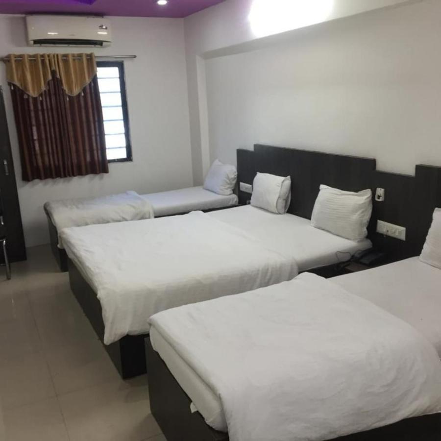 Hotel Long Stay Αχμπανταμπάντ Εξωτερικό φωτογραφία
