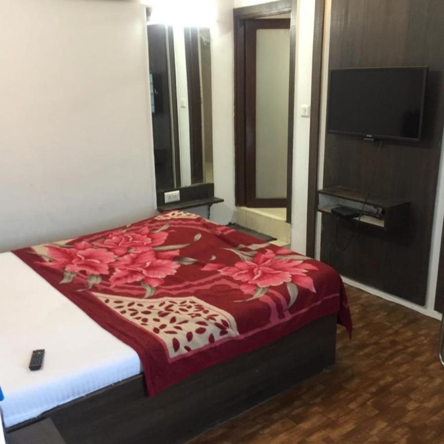 Hotel Long Stay Αχμπανταμπάντ Εξωτερικό φωτογραφία